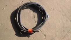 Уплотнитель двери. Toyota Hiace, KZH106G, KZH106W Двигатель 1KZTE