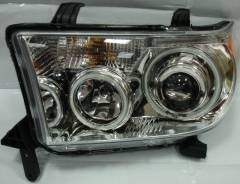 Фара. Toyota Tundra Toyota Sequoia