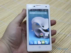 ZTE Blade G ����