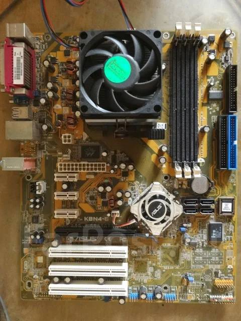 AMD Mobile Athlon 64 3000+ ����