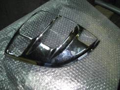 Накладка на стоп-сигнал. Pontiac Vibe Toyota Voltz, ZZE138, ZZE137, ZZE136 Двигатели: 1ZZFE, 2ZZGE