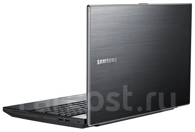 Samsung 300V5A. 2,2����, ��� 4 ��, ���� 500���, WiFi: 1, Bluetooth: 1, ����������� �� 3��. ����