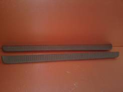 Накладка на порог. Toyota Nadia, ACN15, SXN15, ACN10, SXN10 Toyota Gaia, SXM10, CXM10, ACM10, ACM15, SXM15G, SXM15 Двигатели: 3SFSE, 3SFE, 1AZFSE, 3CT...