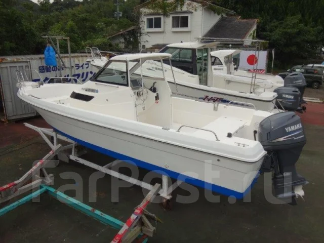 Yamaha UF-25. 1998 ���, ����� 7,8��., ��������� ���������, 115��.�., ������. ��� ����� �� ������������ ����