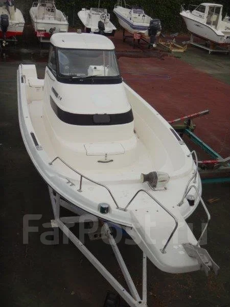 Yamaha UF-25. 1998 ���, ����� 7,8��., ��������� ���������, 115��.�., ������. ��� ����� �� ������������ ����