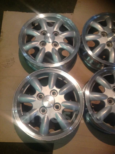 Daihatsu. 4.5x13", 4x100, ET45 ����