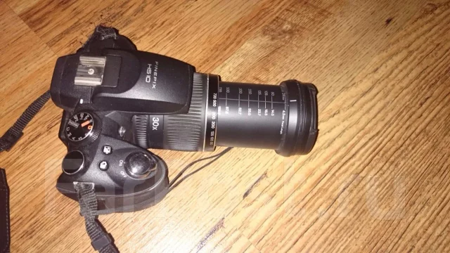 Fujifilm FinePix HS10. 10 - 14.9 ��, ���: 14� � ����� ����