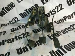 Накладка на педаль. Mitsubishi Lancer, CN9A, CP9A Mitsubishi Mirage, CN9A, CP9A
