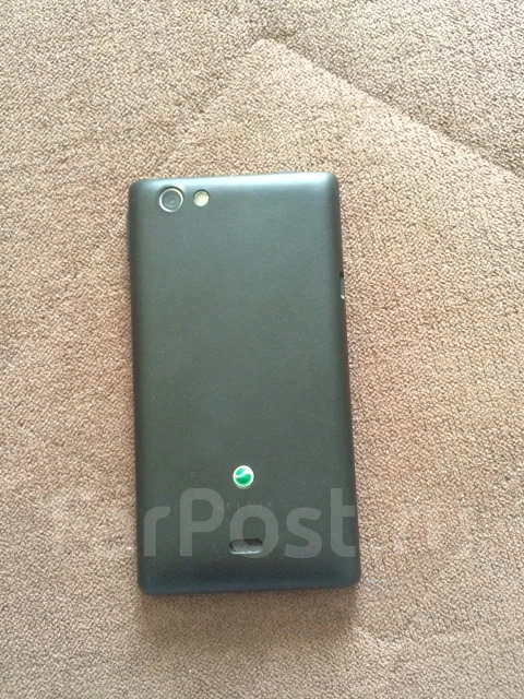 Sony Xperia miro ����