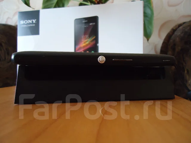 Sony Xperia ZR. �/� ����
