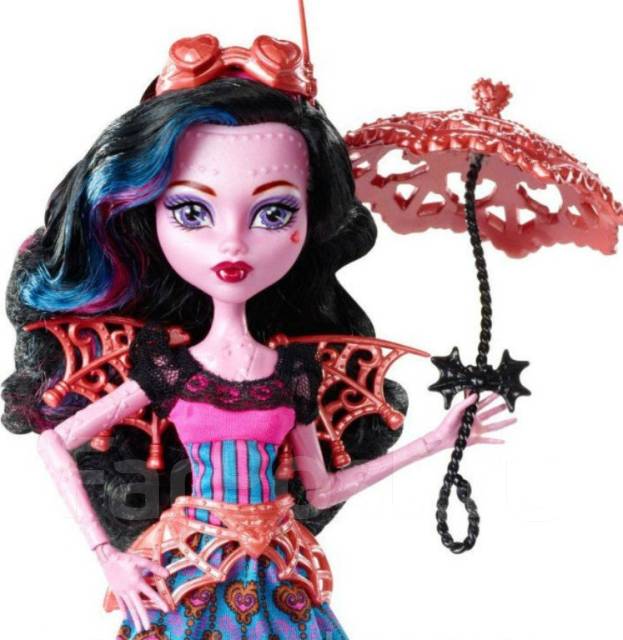 monster high dracubecca