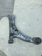 ����� �������� ����� Avensis II 2003-2008 48069-05070 ����