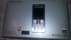 Sony Ericsson Walkman W880i ����