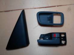 Накладка на зеркало. Toyota RAV4, ZCA25, ACA28, ZCA26, ACA26, CLA21, CLA20, ACA20, ACA23, ACA21, ACA22 Двигатели: 1CDFTV, 2AZFE, 1AZFSE, 1AZFE, 1ZZFE