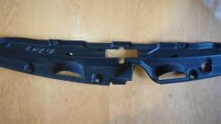 Дефлектор радиатора. Toyota Wish, ANE11, ZNE10, ANE10, ZNE14, ZNE10G Двигатели: 1ZZFE, 1AZFE, 1AZFSE