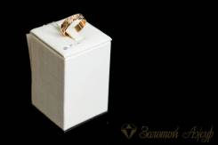 Кольца обручальные.