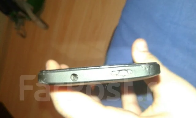 HTC Desire 300 ����