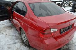 Задняя часть автомобиля. BMW 3-Series, E90