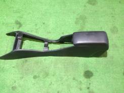 Бардачок. Subaru Legacy, BG5, BG9, BGC Двигатели: EJ20H, EJ25D