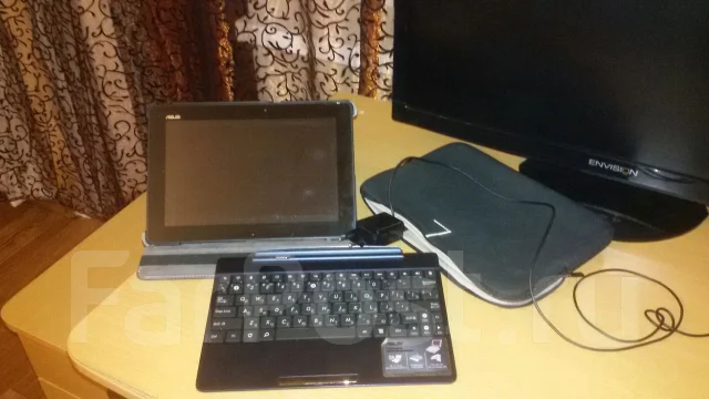Asus Transformer Pad TF300TG 3G 32Gb ����