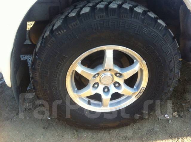 Отличные колеса на джип R16 Mitsubishi с резиной Yokohama 265/75/16 MT ...