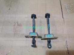 Ограничитель двери. Toyota Carina ED, ST202, ST201, ST203, ST200, ST205 Toyota Corona Exiv, ST201, ST200, ST203, ST202, ST205 Двигатели: 3SFE, 3SGE, 4...