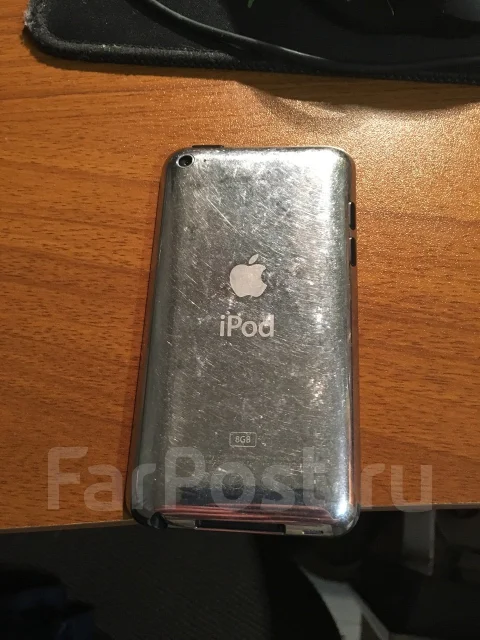 Apple iPod touch 4. ����