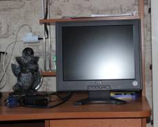 CTX. 15", технология ЖК (LCD)