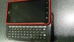 Motorola Droid ����