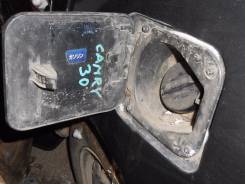 Крышка топливного бака. Toyota Vista, CV30, SV30, SV32, SV33, SV35 Toyota Camry, CV30, SV30, SV32, SV33, SV35 Двигатели: 2CT, 2CTL, 3SFE, 3SGE, 3SGELU...