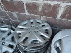Оригинальные колпаки Toyota R15. Диаметр 15", 1 шт.