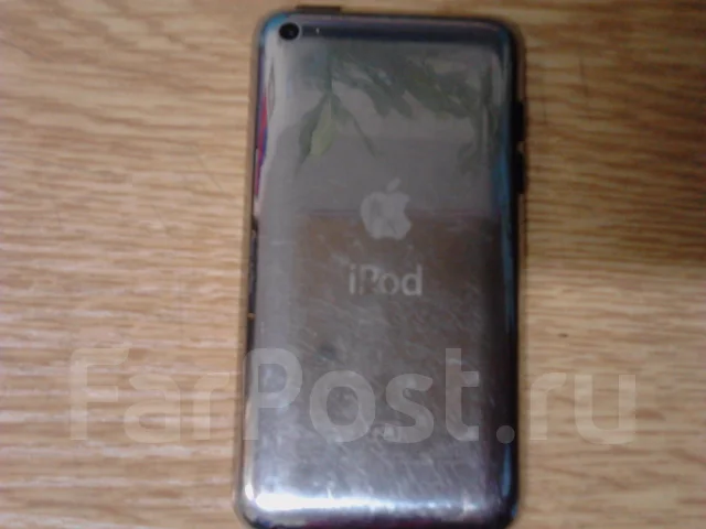 Apple iPod touch 4. ����