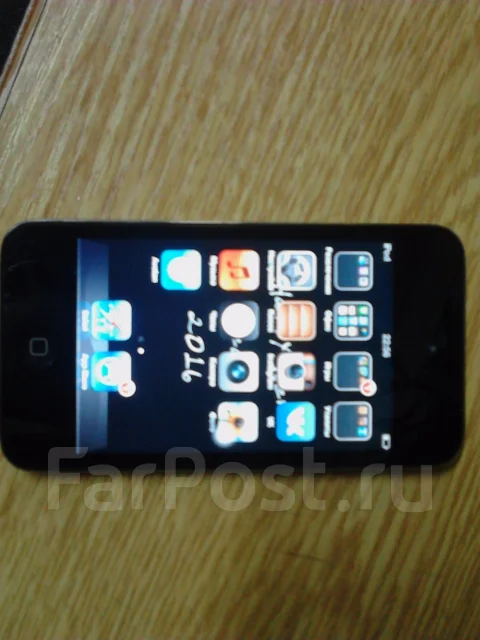 Apple iPod touch 4. ����