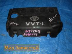 Пластиковая крышка на ДВС Toyota