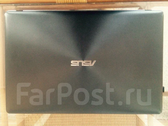 Asus X550L. 1,6����, ��� 6 ��, ���� 500���, WiFi: 1, Bluetooth: 1, ����������� �� 3��. ����