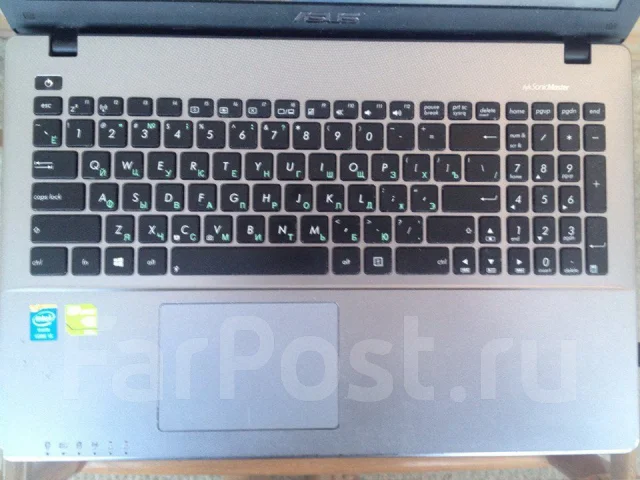 Asus X550L. 1,6����, ��� 6 ��, ���� 500���, WiFi: 1, Bluetooth: 1, ����������� �� 3��. ����