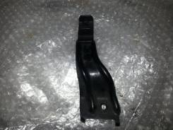 Упор капота. Subaru Legacy, BLE, BPH, BP5, BL9, BP9, BL5, BPE Subaru Impreza, GP3, GP2, GJ7, GJ6, GJ3, GJ2, GP7, GP6 Subaru XV, GP7 Двигатели: EJ20Y...