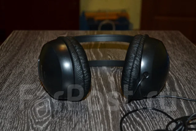 Philips SHP1900 ����