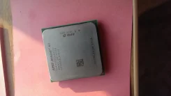 AMD Mobile Athlon 64 3000+ ����