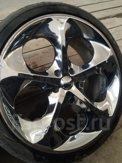 Rial Viper D. 8.5x20", 5x114.3, ET44, �� 74���. ��� ����� �� ������ ����