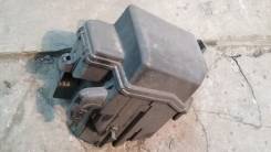 Блок предохранителей. Toyota Mark II, GX100 Toyota Cresta, GX100 Toyota Chaser, GX100