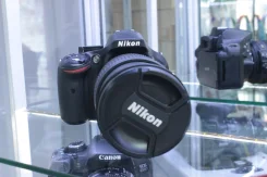 Nikon D5200 Kit. 20 � ����� �� ����