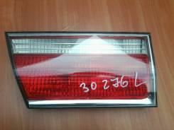 Вставка багажника. Toyota Crown, JZS175W, JZS175 Двигатель 2JZFSE