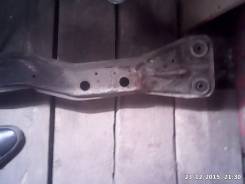 Втулка лонжерона. Mitsubishi Galant, E53A, E54A Двигатели: 6A11, 6A12, 4G93