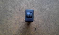 Кнопка регулировки фар. Toyota Ractis, NCP100, NCP105, SCP100