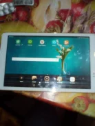 Huawei MediaPad T1 ����