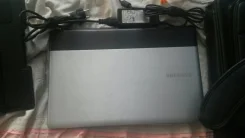 Samsung 305E5A. ��� 4 ��, ���� 460���, WiFi, Bluetooth