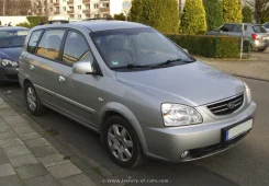 Kia Carens ����
