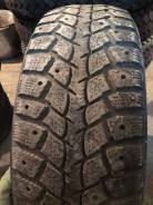 Kumho I'Zen WIS KW19. Зимние, шипованные, износ: 40%, 1 шт
