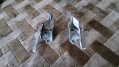 Крепление капота. Toyota Cresta, JZX105, GX105, JZX100, JZX101, GX100, LX100 Toyota Mark II, GX100, LX100, GX105, JZX105, JZX100, JZX101 Toyota Chaser...